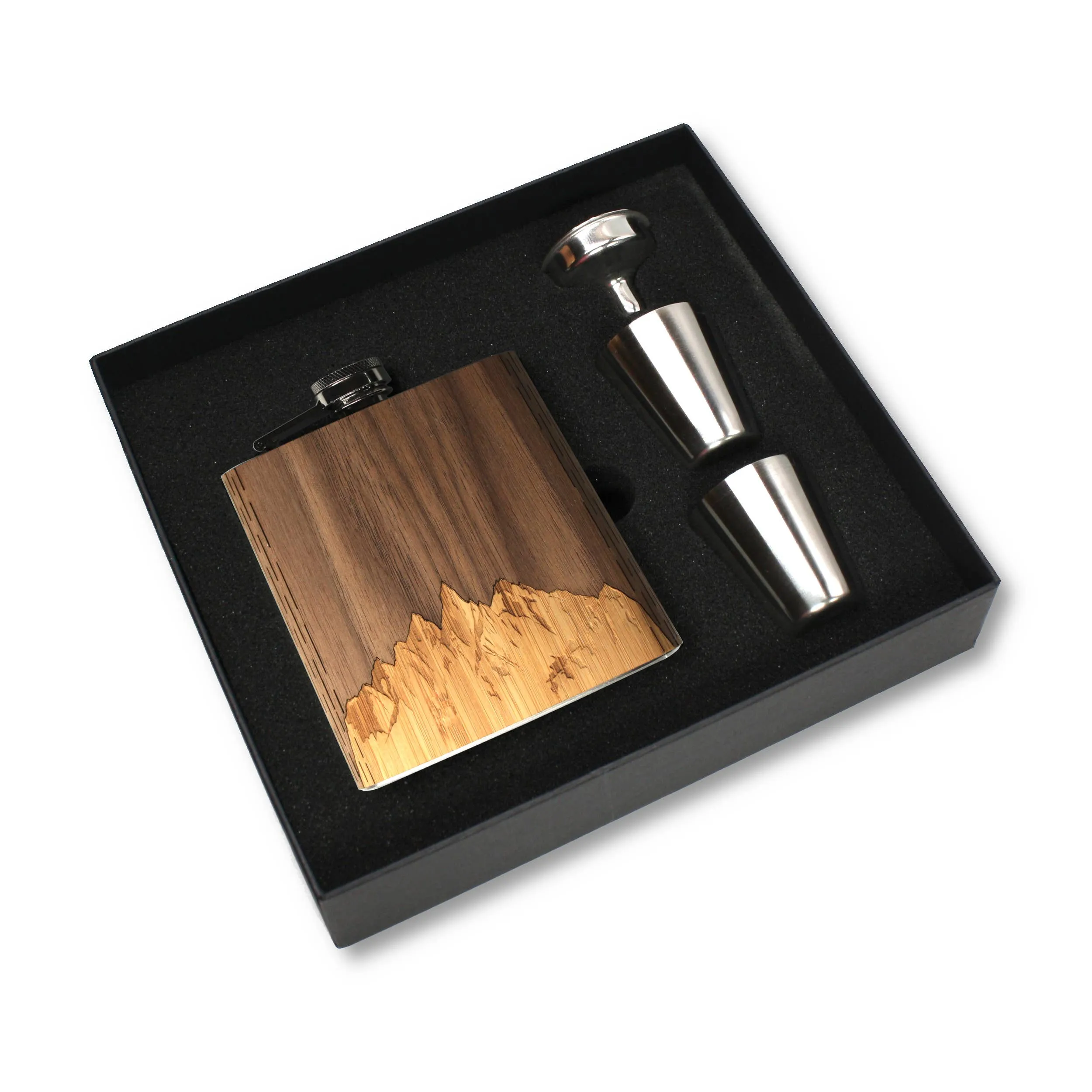 6 oz. Wooden Hip Flask & Gift Box with Shotglasses & Funnel: Aromatic Cedar