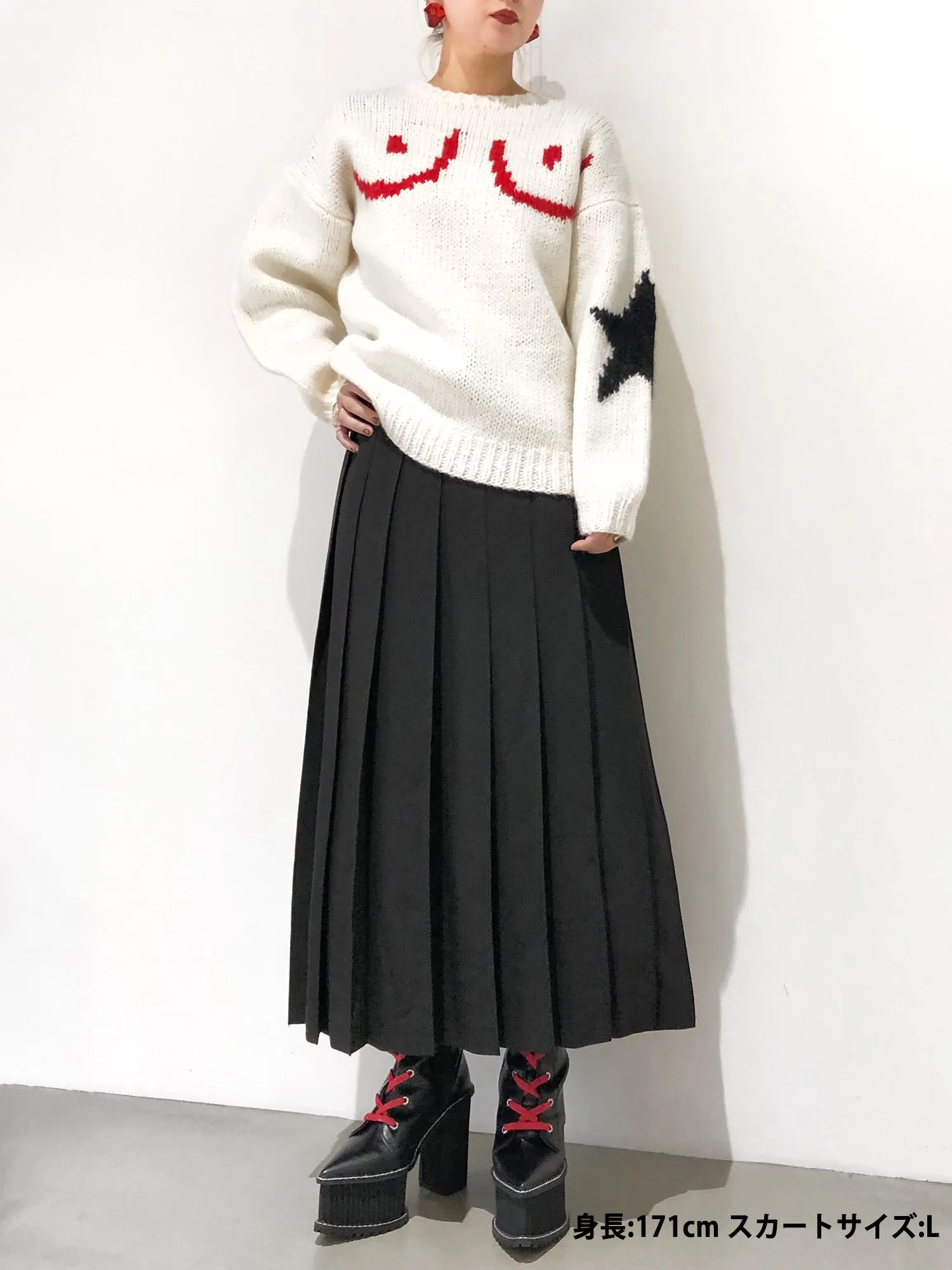 Boobs Hand Sweater