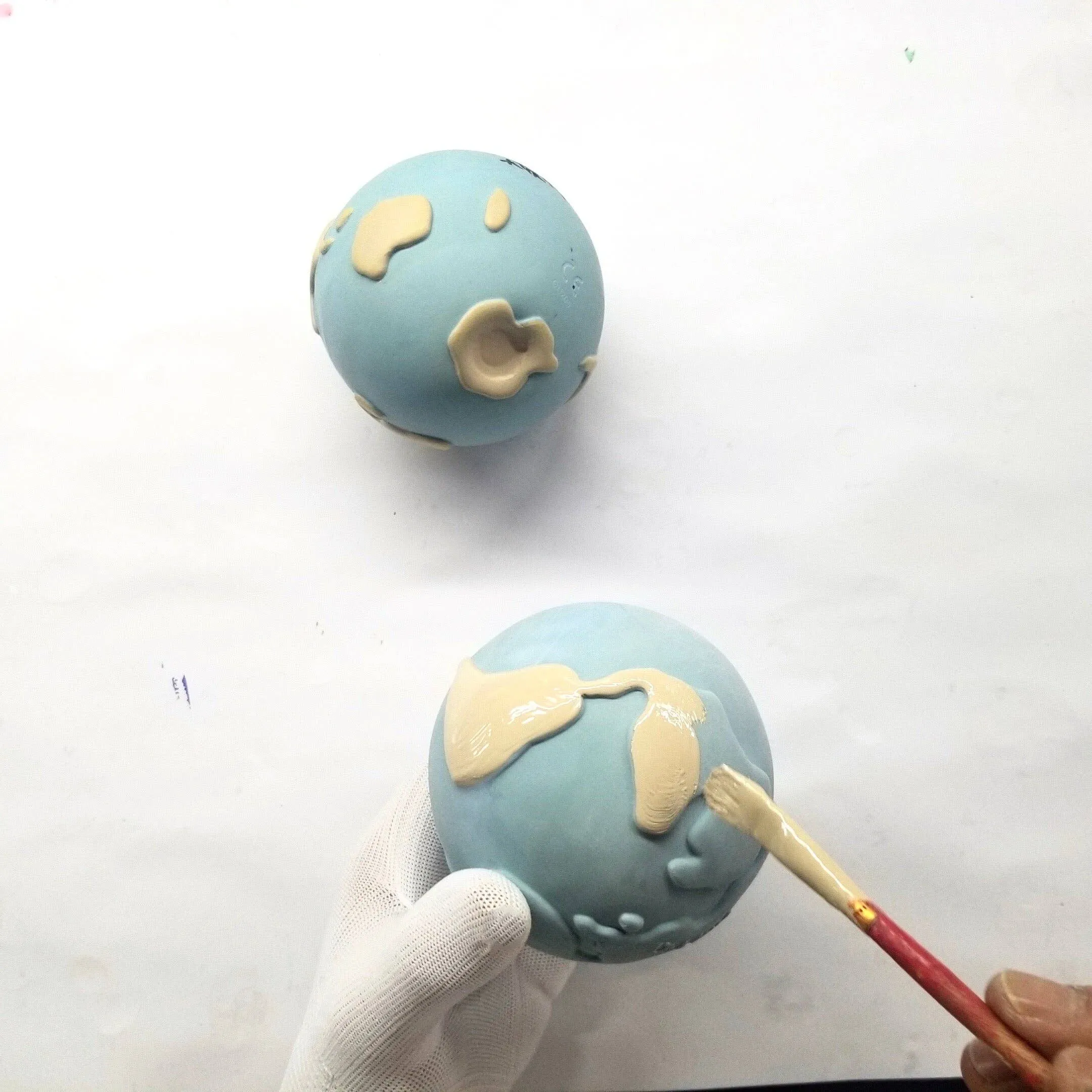 Earthy the World Ball