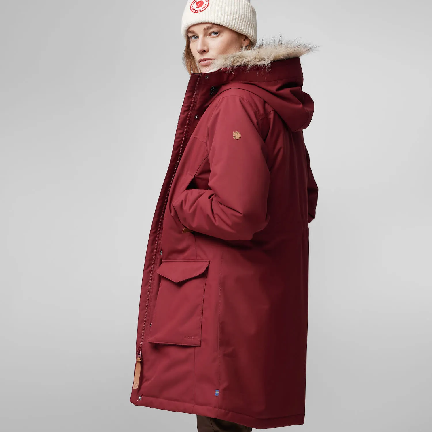 Fjällräven Women&#x27;s Nuuk Lite Parka Black | Buy Fjällräven Women&#x27;s Nuuk Lite Parka Black here | Outnorth