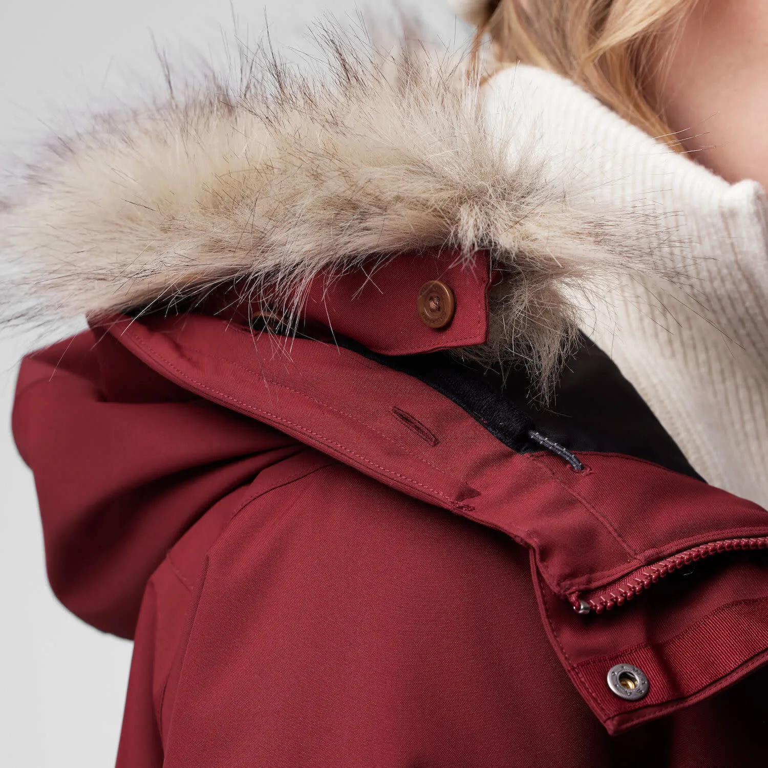 Fjällräven Women&#x27;s Nuuk Lite Parka Black | Buy Fjällräven Women&#x27;s Nuuk Lite Parka Black here | Outnorth