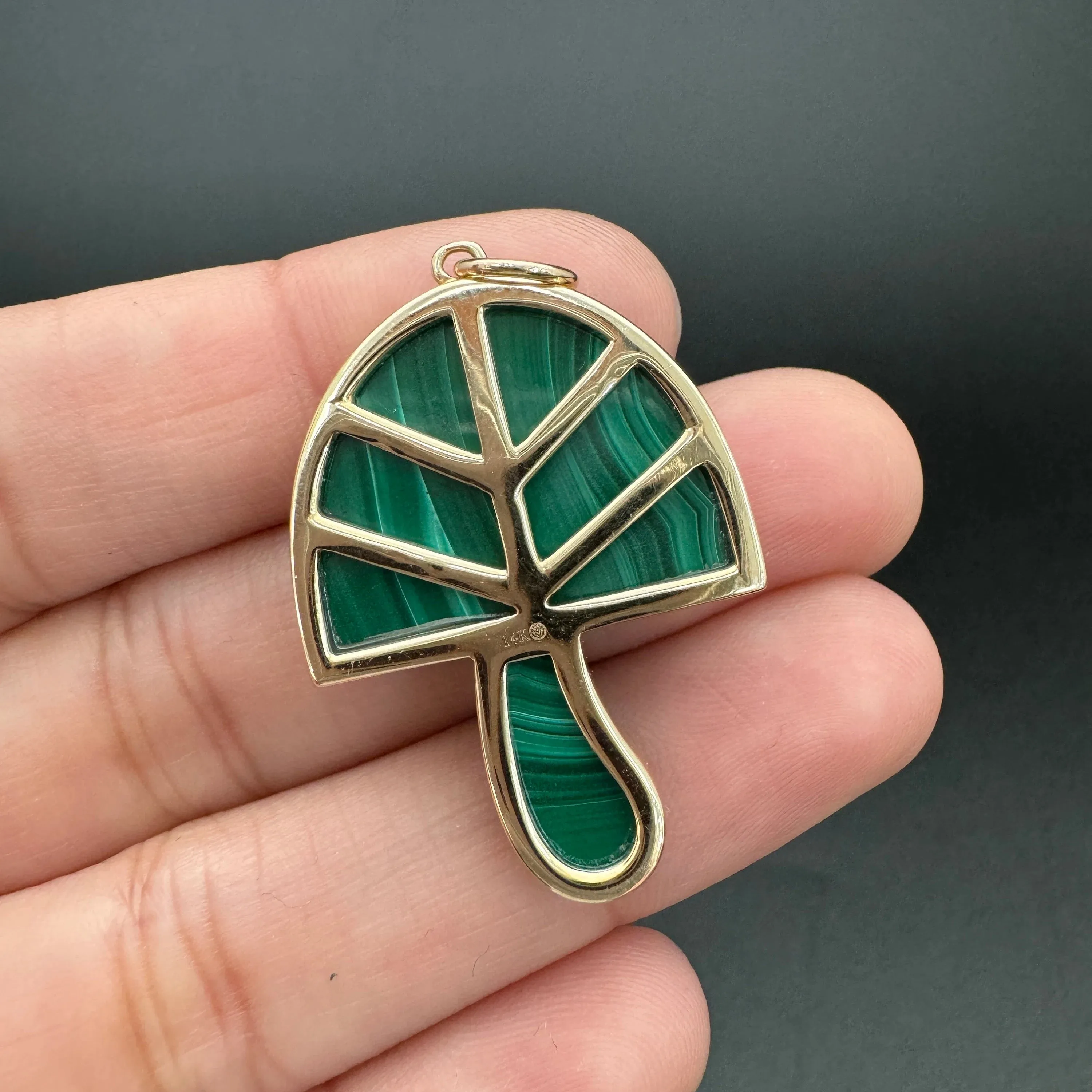 Malachite Mushroom Pendant 39x22.50mm