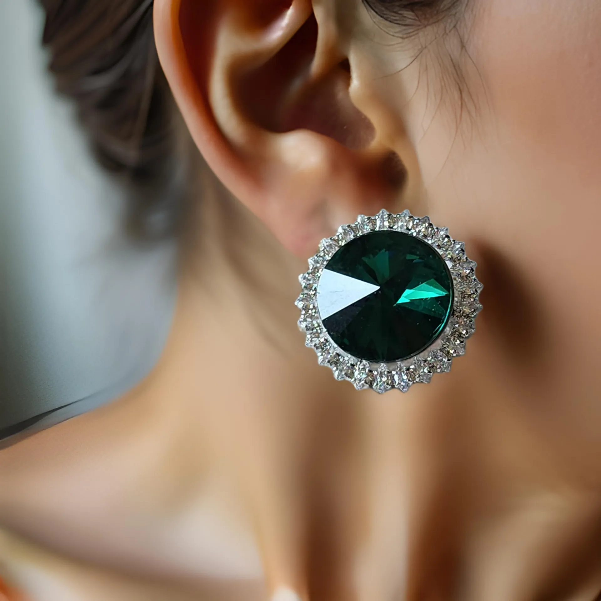 Moss Studs
