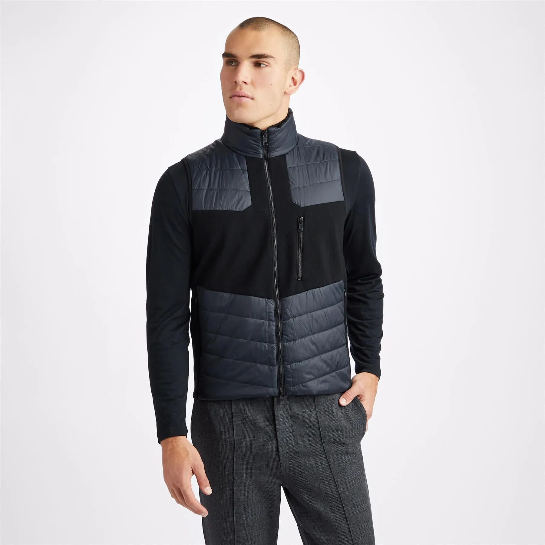 Pixelated Skull & T'S Merino Wool Full Zip Vest Onyx - AW23